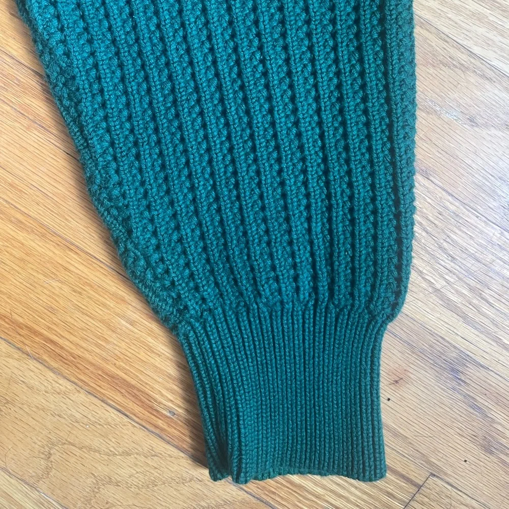 Nautica Green Crewneck Sweater Classic Knit Design - Picture 7 of 8